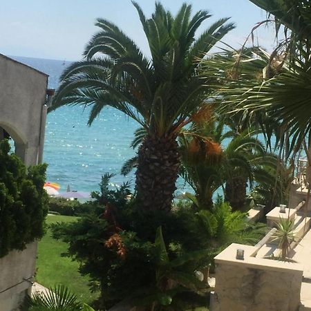 סיווירי Frenki Apartment By The Sea מראה חיצוני תמונה