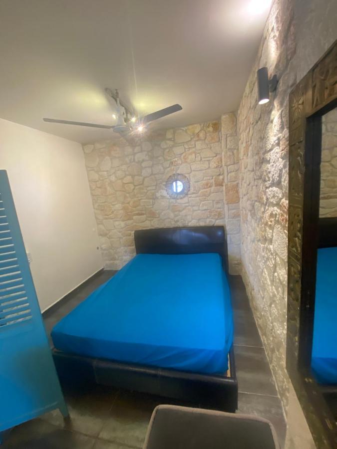 סיווירי Frenki Apartment By The Sea מראה חיצוני תמונה